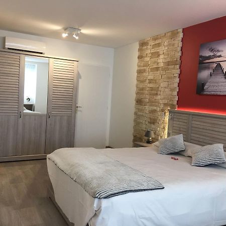 Hotel Terranostra Tarascon-sur-Ariège Zewnętrze zdjęcie