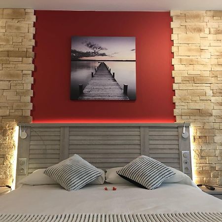 Hotel Terranostra Tarascon-sur-Ariège Zewnętrze zdjęcie